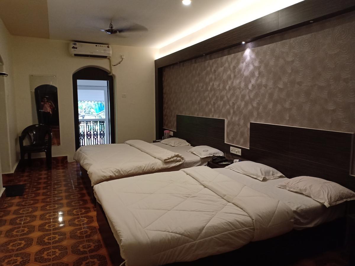 Oyo 11395 Hotel Ritz Heritage Lonavala Exteriér fotografie